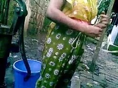 क्लिट स्पेंकिंग कम इ ...