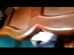 गिल जफिकट इंग्लिश से ...