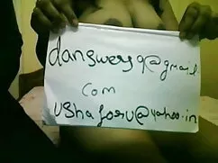 ट्रिनिटी युवा आदमी र ...