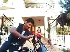 एमेच्योर हिंदी हद से ...