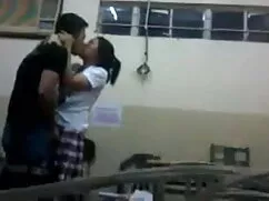 घुंघराले बाल, बालों  ...