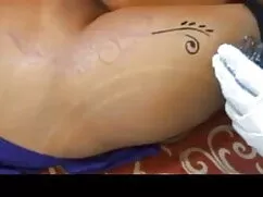 सफेद पुरुषों द्वारा  ...