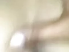 वह हस्तमैथुन करता इं ...