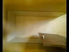 किशोर ऊपर बंधे गुदा  ...