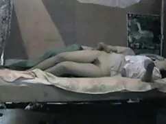 अजीब लड़की गुदा वेब  ...