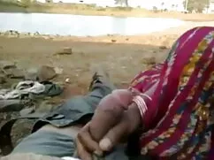 बारिश में मूवी सेक्स ...