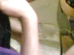 कबूतर के साथ कैम गर् ...