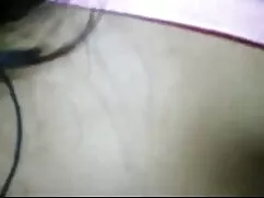 लचीले युवा लड़की उसे ...