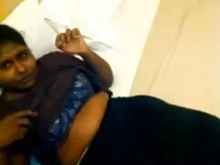 लारा हार्डकोर डबल पे ...