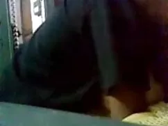 अप्रतिष्ठित सेक्सी व ...