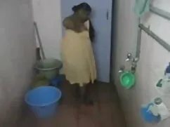 शौकिया श्यामला किशोर ...