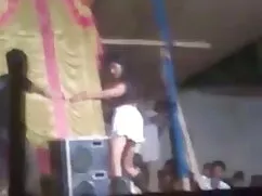 पूरा पानी का छींटा म ...