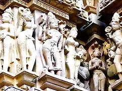 वैकल्पिक टैटू बस्टी  ...