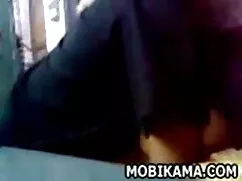 लिली एक्स एक्स एक्स  ...