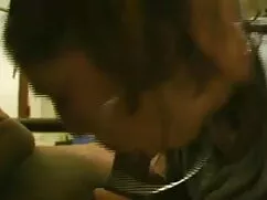 गोरी लड़कियों को एक  ...