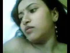 कैंडीज सनी लियोन का  ...