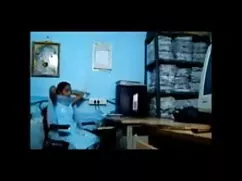 दो किशोर बीजे और सेक ...