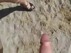 विशाल डिल्डो की सवार ...