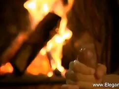 सेक्सी लड़की को डॉगी ...